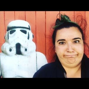 Meet your Posher, Jenna